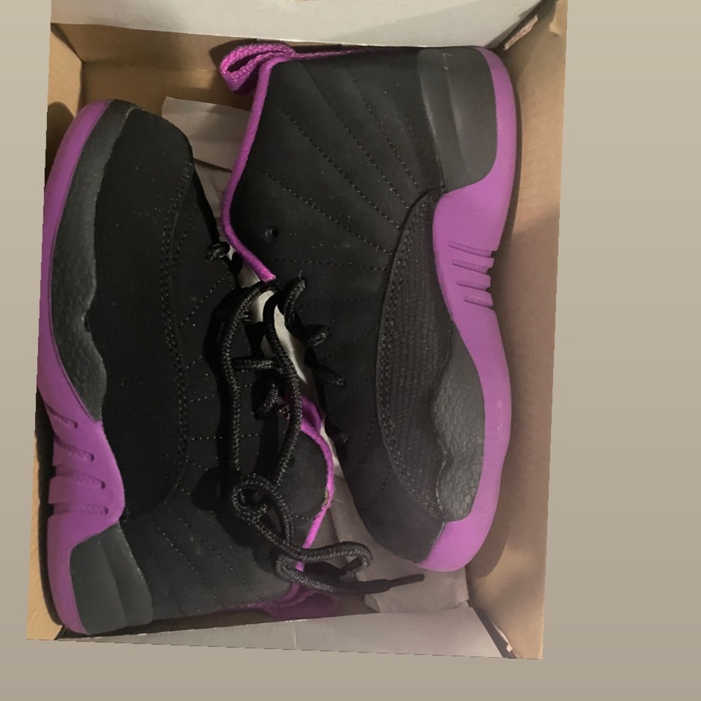 Retro 12 black and purple